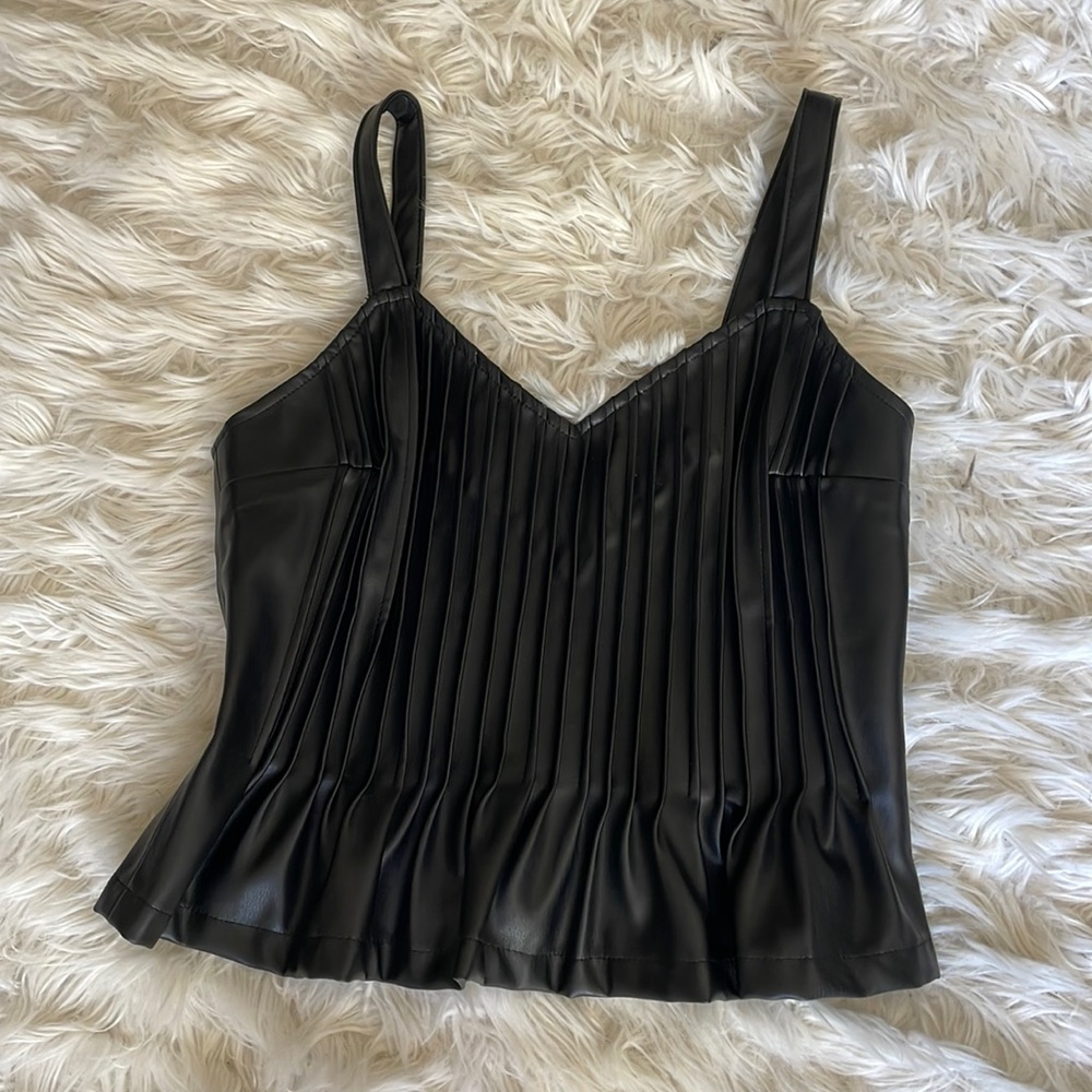 Super cute must have corset/vest